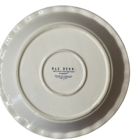 Rae Dunn Artisan Collection Pie Plate By Magenta - Picture 3 of 6
